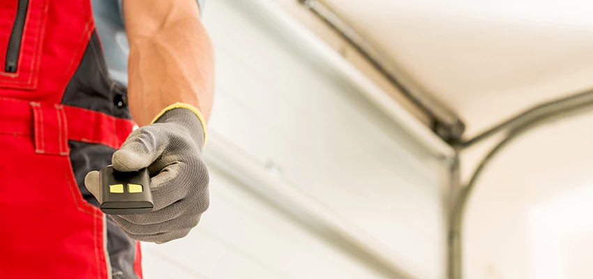 Residential Garage Door Security in View Park-Windsor Hills, California