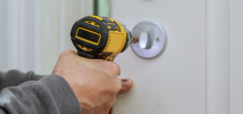 Street Locksmith For Smart Lock Repair in View Park-Windsor Hills, CA