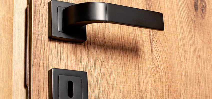 Weekend Lockout Assistance Troubleshooting in View Park-Windsor Hills, California